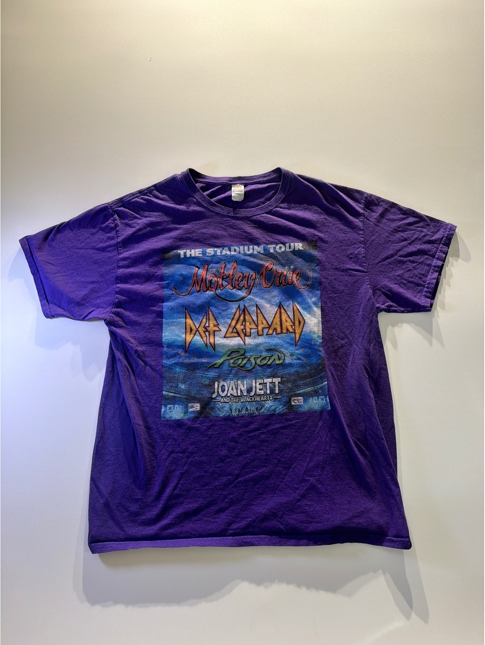 Motley Crue Def Leppard Stadium Tour Purple Band Tee Large